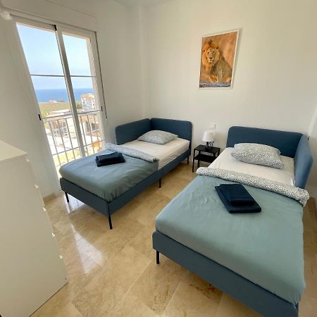 Top Sea View Apartment - 7 Minutes To Sotogrande Castillo de Sabinillas Zewnętrze zdjęcie