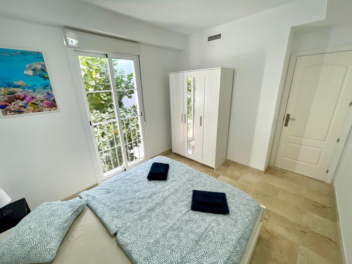 Top Sea View Apartment - 7 Minutes To Sotogrande Castillo de Sabinillas Zewnętrze zdjęcie
