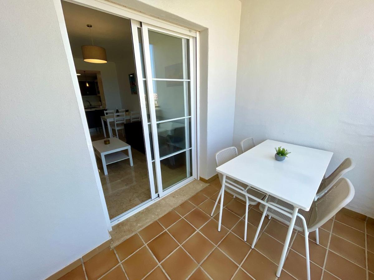 Top Sea View Apartment - 7 Minutes To Sotogrande Castillo de Sabinillas Zewnętrze zdjęcie